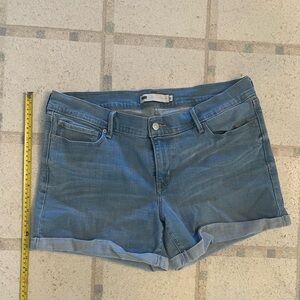 Levi Women's Blue Denim Shorts